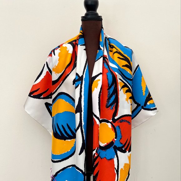 New Authentic Louis Vuitton Scarf Monogram Large Floral Silk Wrap - Picture 4 of 16